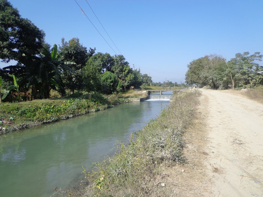 Canal construction gains pace at Dodhara-Chadani after a hiatus of Mahakali treaty signing