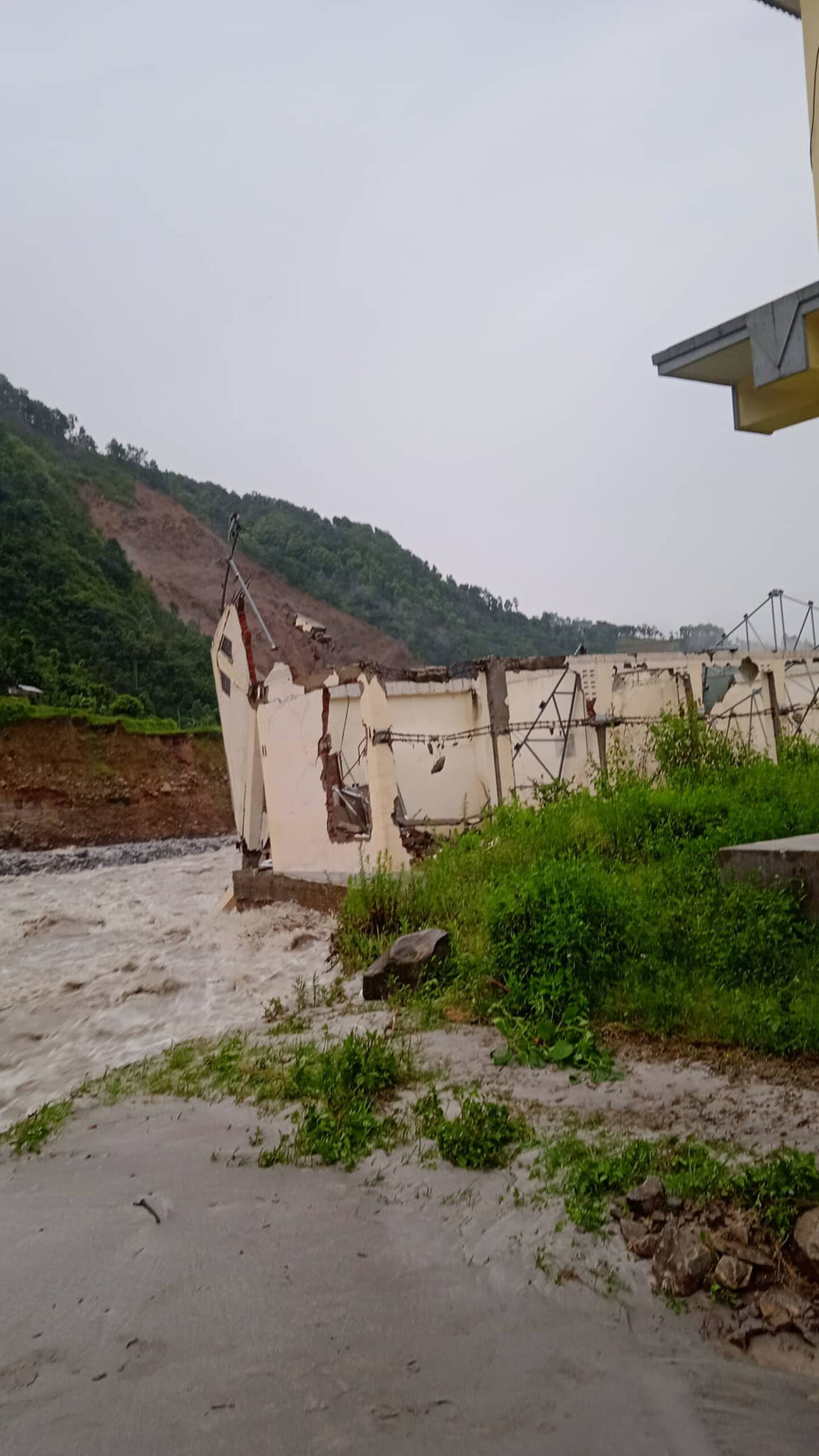 Rain starts damaging roads at different places of Melamchi, Helambu 