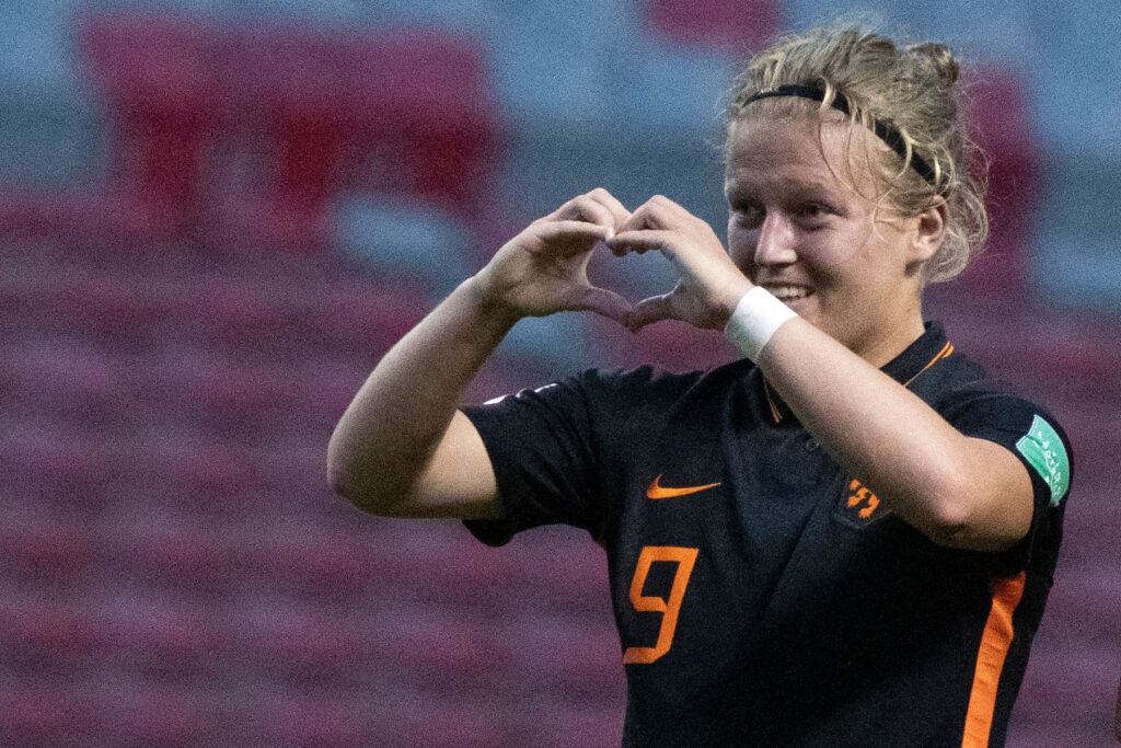 FBL-WC-2022-U20-WOMEN-USA-NED