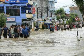 Flooded Banaganga river threatens settlements   