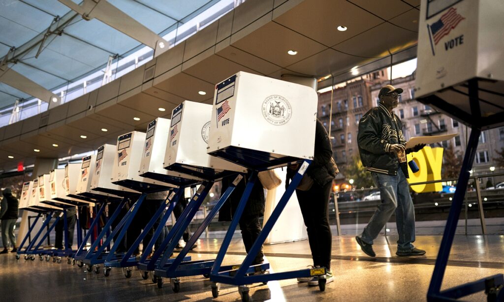 Intense partisan strife as US votes in midterm elections