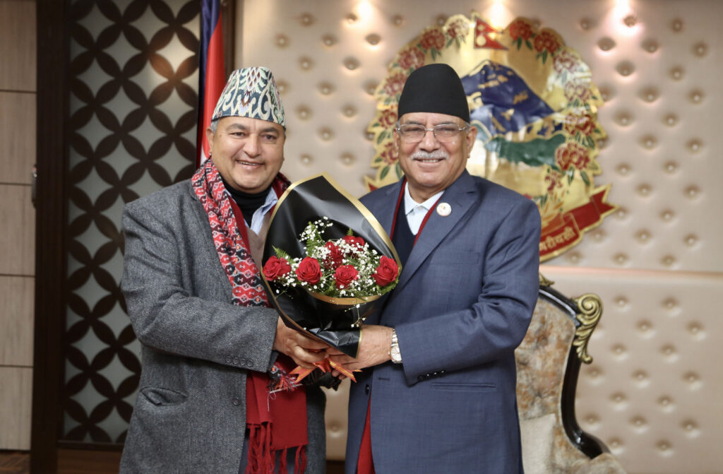 Chief Minister of Bagmati calls on Prime Minister Dahal