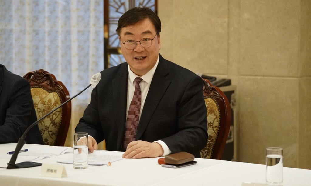 Chinese ambassador to S.Korea expresses worries for possible deteriorating relations, saying responsibility doesn’t lie with China