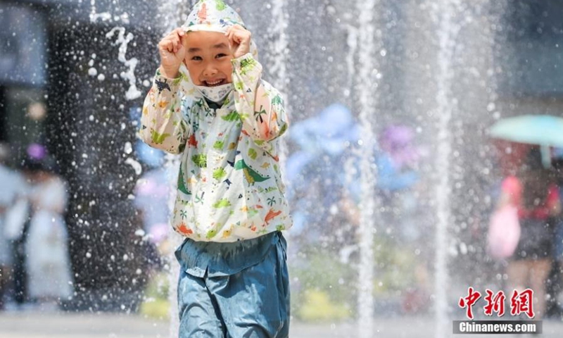 China records highest number of hot days in six decades