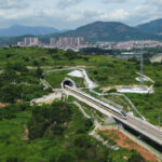 China Railway completes tests on high-speed trains at speeds up to 453 km/h, the fastest in the world