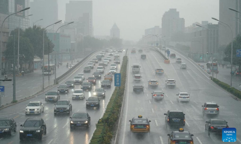 Doksuri moves northward bringing downpours and gales to Beijing and surrounding regions, cities on guard against extreme weather