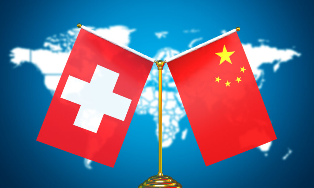 Swiss authorities hand over 5 lost cultural relics to China