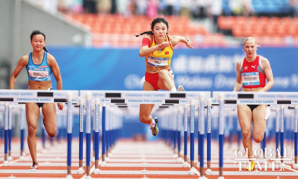 Hurdler Wu fastest in heats