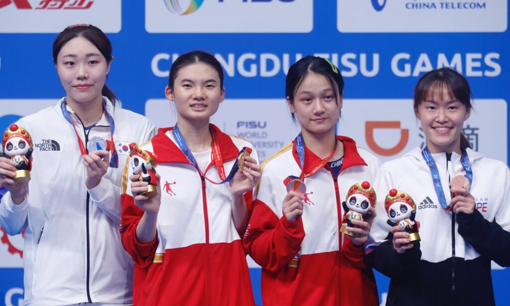 Shuttlers continue dominance at University Games