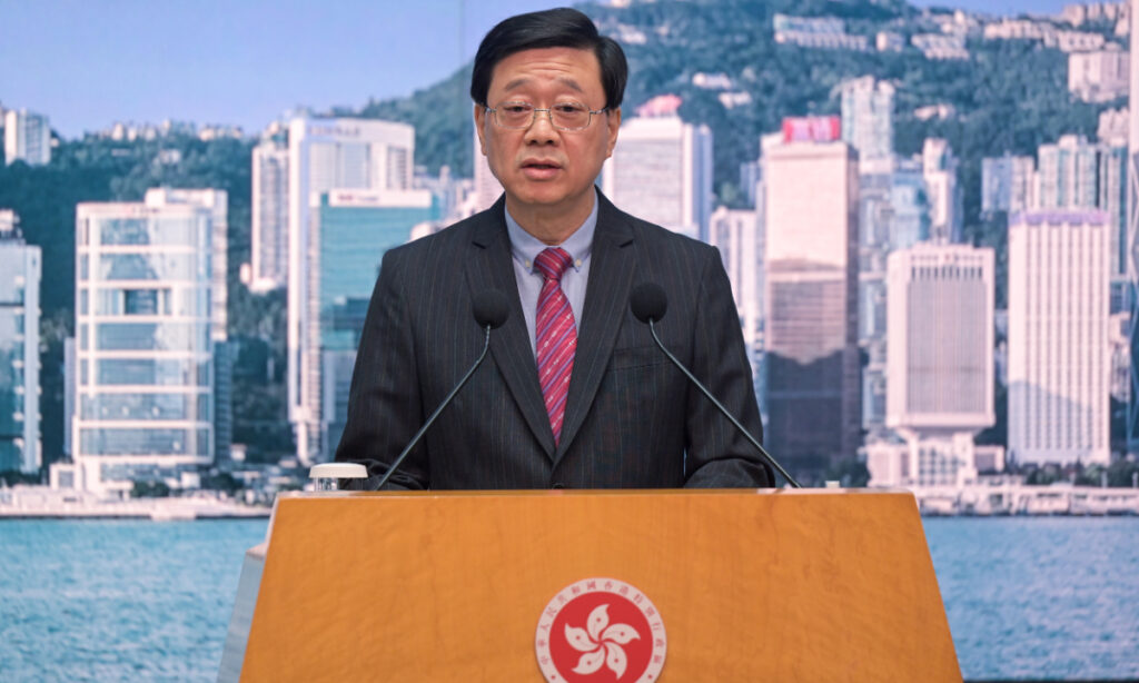 HKSAR chief listens to public views on upcoming policy address with focus on talents, tourism