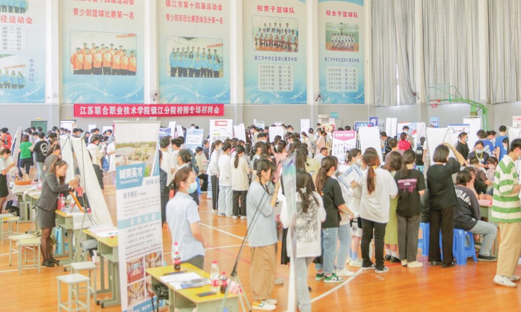 S.China’s Guangdong offers $137 subsidy to employers to promote youth employment