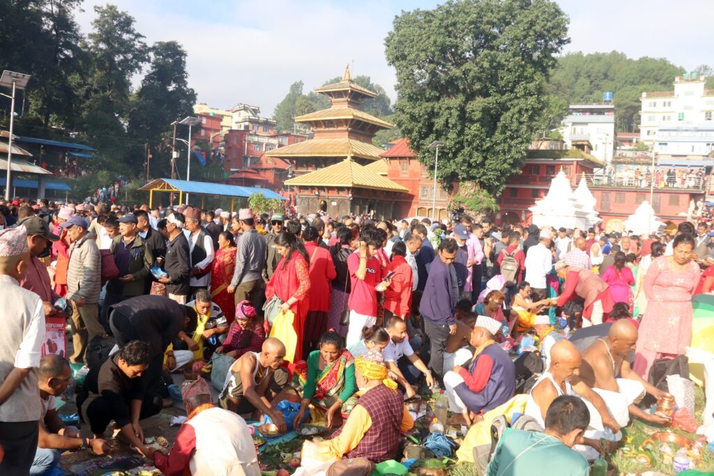 Devotees throng Gokarneshwor Temple on ‘Kushe Aunsi’