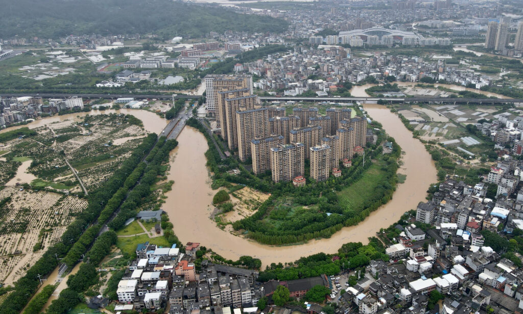 36,000 people relocated, schools and public transportation suspended in E.China’s Fujian due to heavy rains caused by Typhoon Haikui