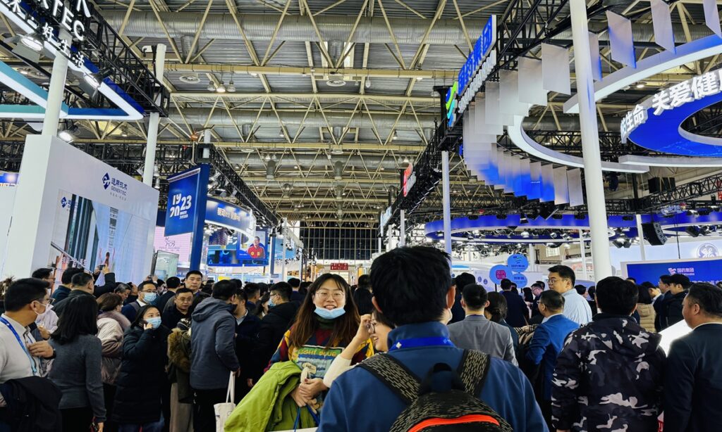 World’s first supply chain expo opens in Beijing, injects stability in global trade CISCE promotes intl cooperation, counters ‘decoupling’ attempts: experts