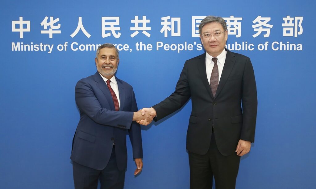 China’s Minister of Commerce Wang Wentao meets with Micron CEO Sanjay Mehrotra