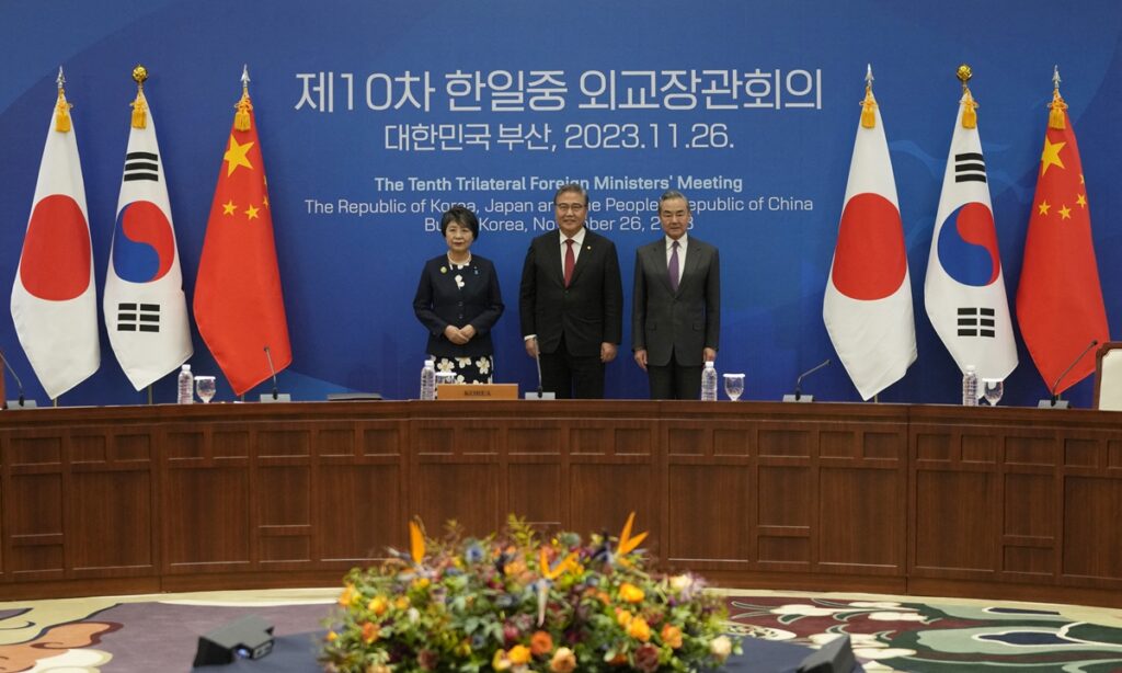 Trilateral foreign ministers’ meeting between China, Japan and SK injects stability to region