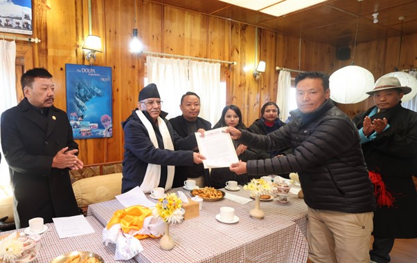 Three-point memo submitted to PM Dahal  