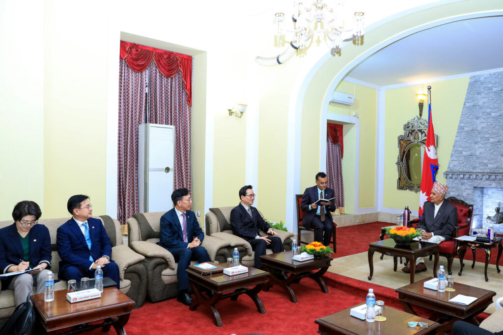 Korean Minister calls on President Paudel 