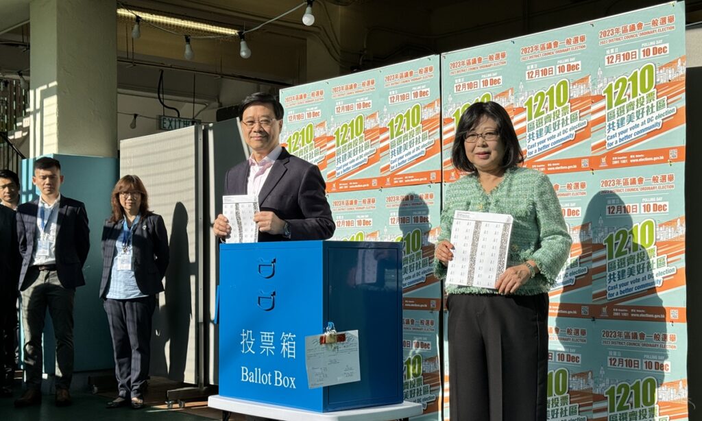 Hong Kong in calm atmosphere as over 1.19 million Hong Kong residents cast their votes in District Council Election