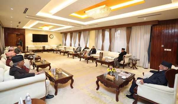 Major parties’ top leaders meet in Baluwatar