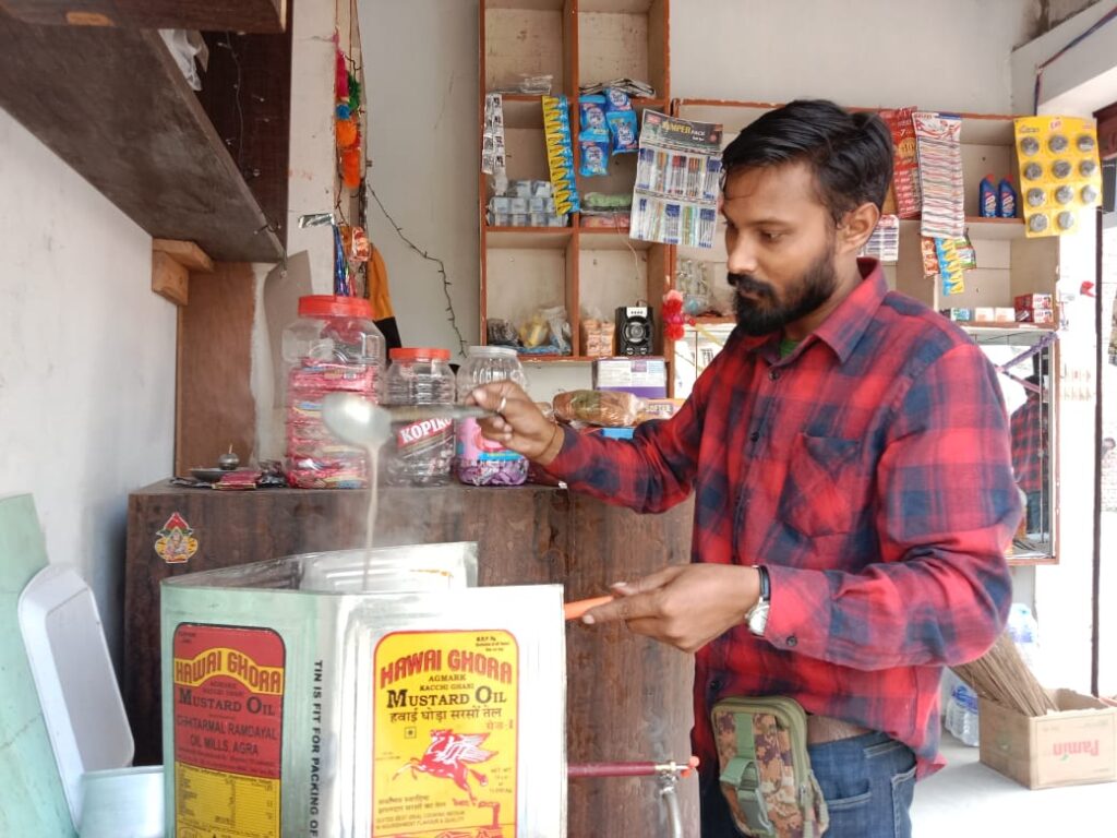 Computer engineer opens teashop, says, ‘No regret at all’