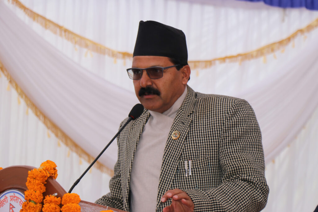 Federalism devolves authority to local level: CM Sharma