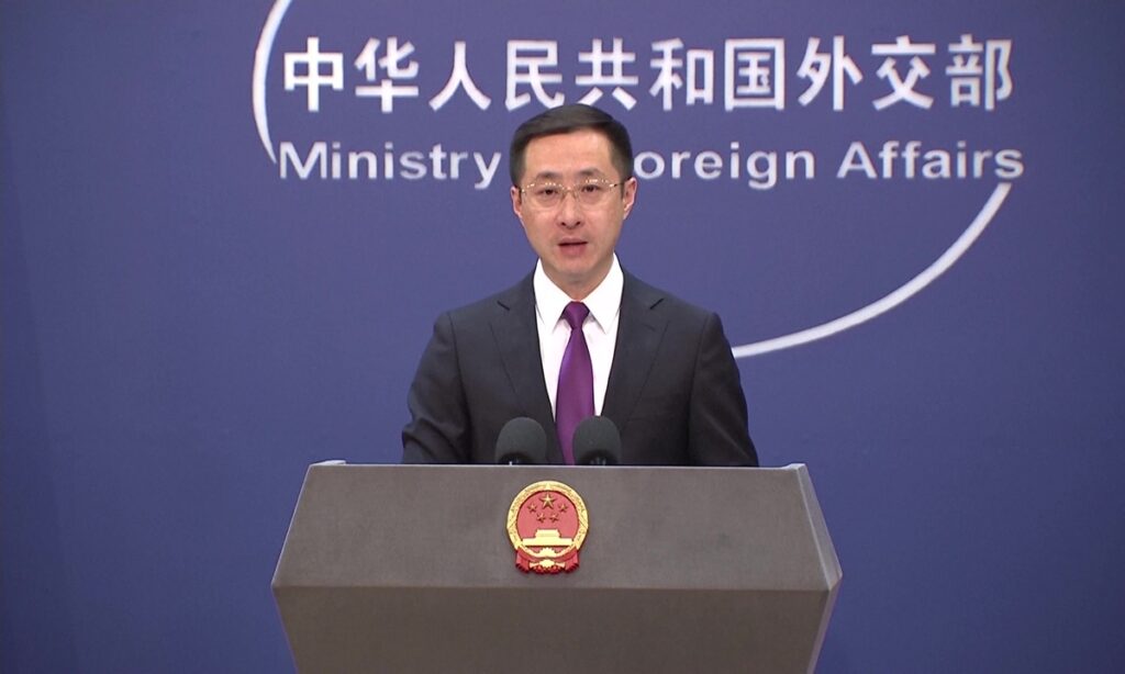 Chinese military takes legal, professional and safe operations to warn against provocations by Australian helicopter: FM