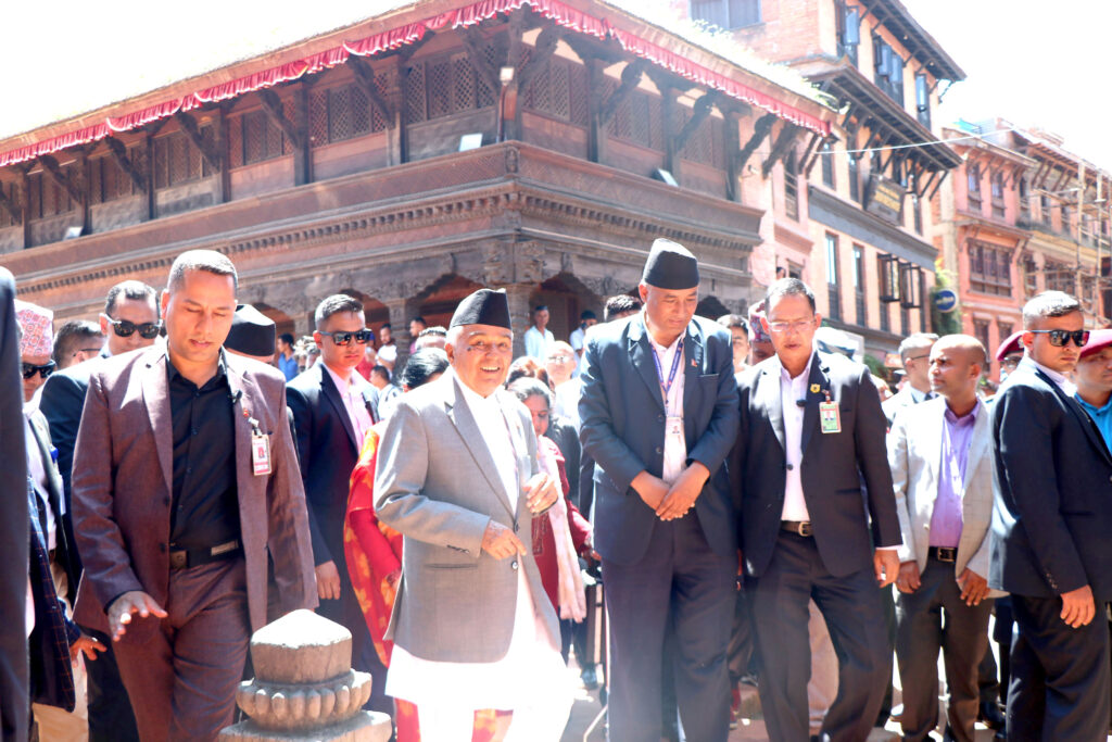 President observes Bhaktapur Durbar area