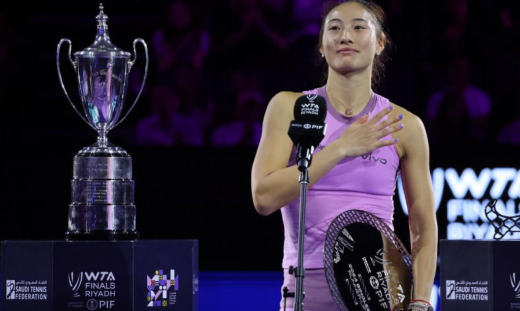 Chinese Tennis Association congratulates Zheng Qinwen’s runner-up finish at WTA Finals, applauds her as role model for youths