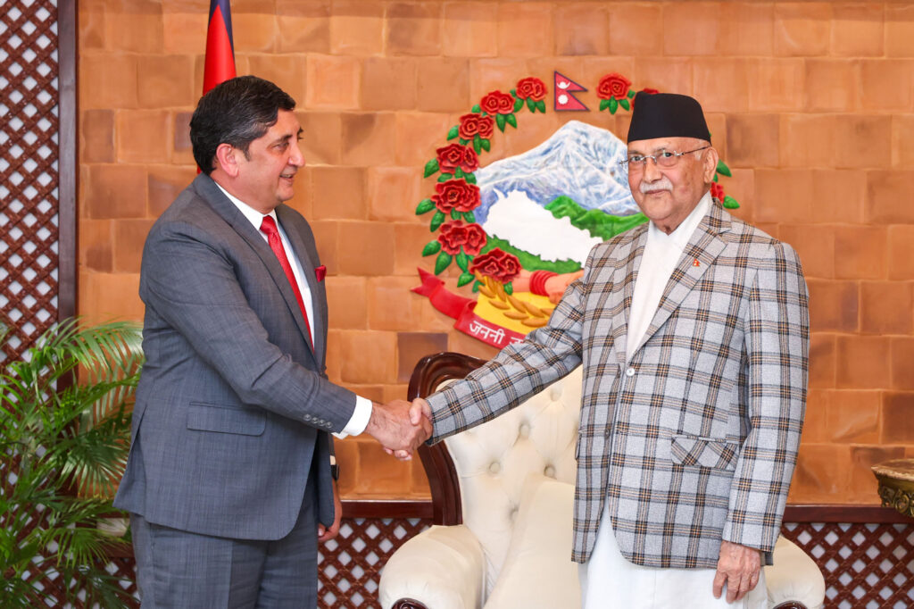 Pakistani Ambassador pays courtesy call on PM Oli